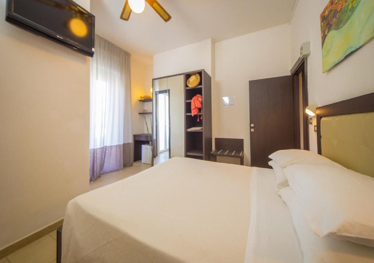 Mediterraneo & Hotel 3*