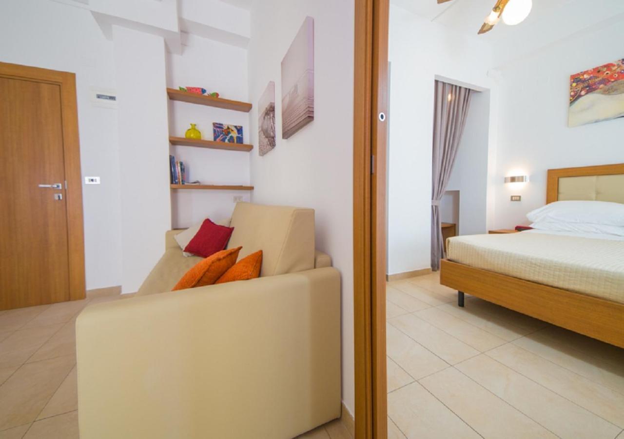 Hotel Mediterraneo Hotel&suites 3*